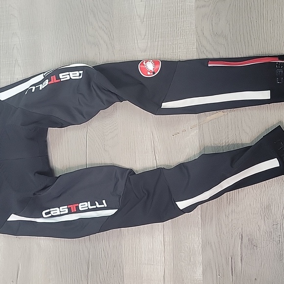 Castelli Black and Red Cycling Jacket & padded Bib pants XL womens - Picture 12 of 15